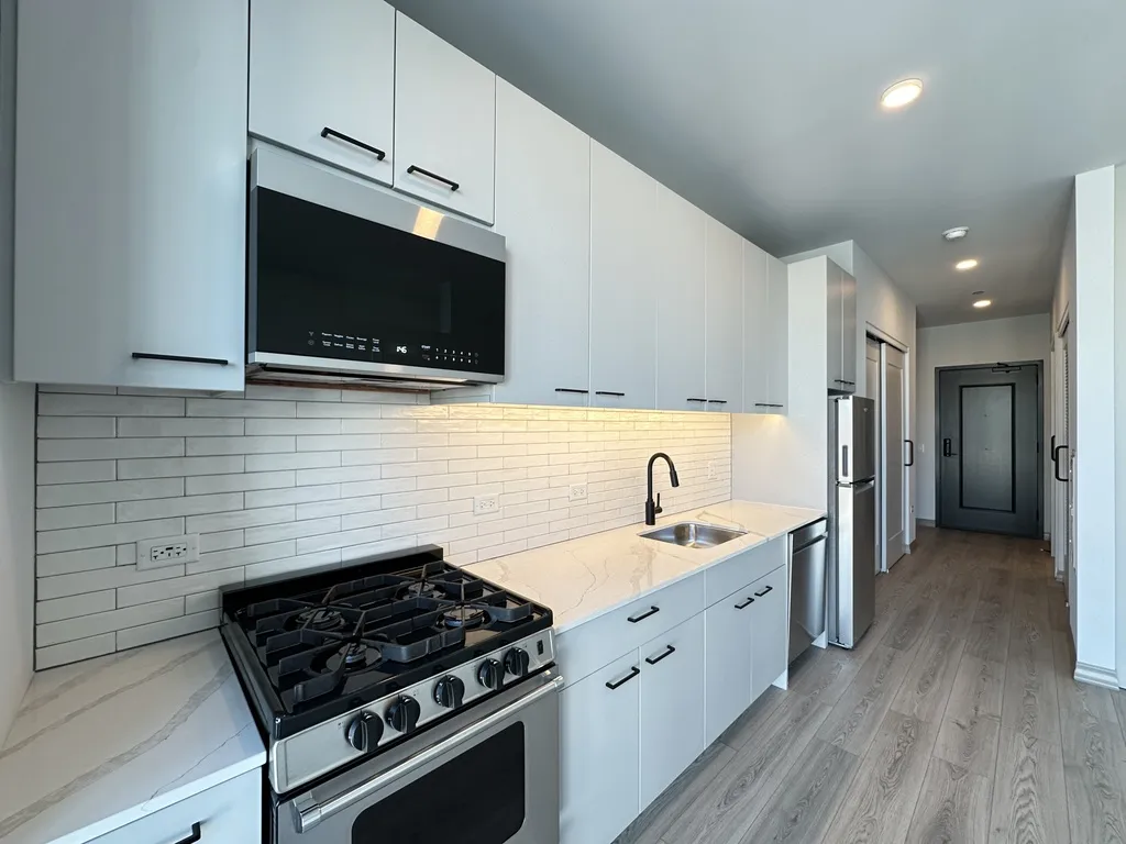 2155 N Elston Ave, ,  60614, USA 60614-unit#710-Chicago-IL