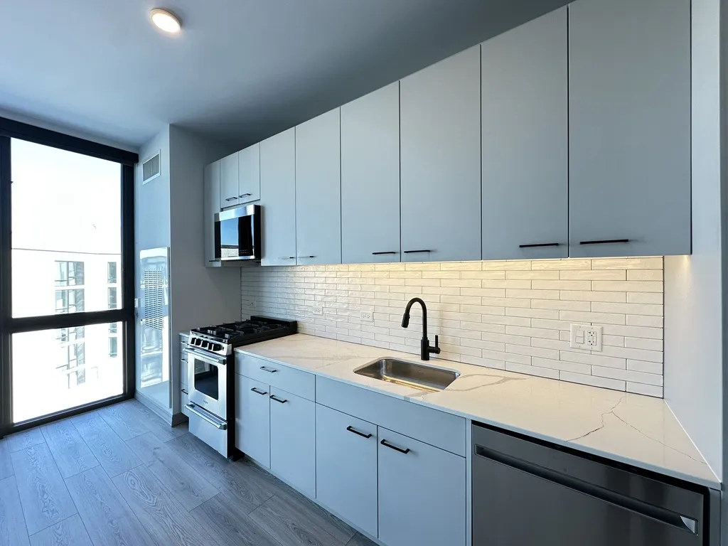 2155 N Elston Ave, ,  60614, USA 60614-unit#710-Chicago-IL