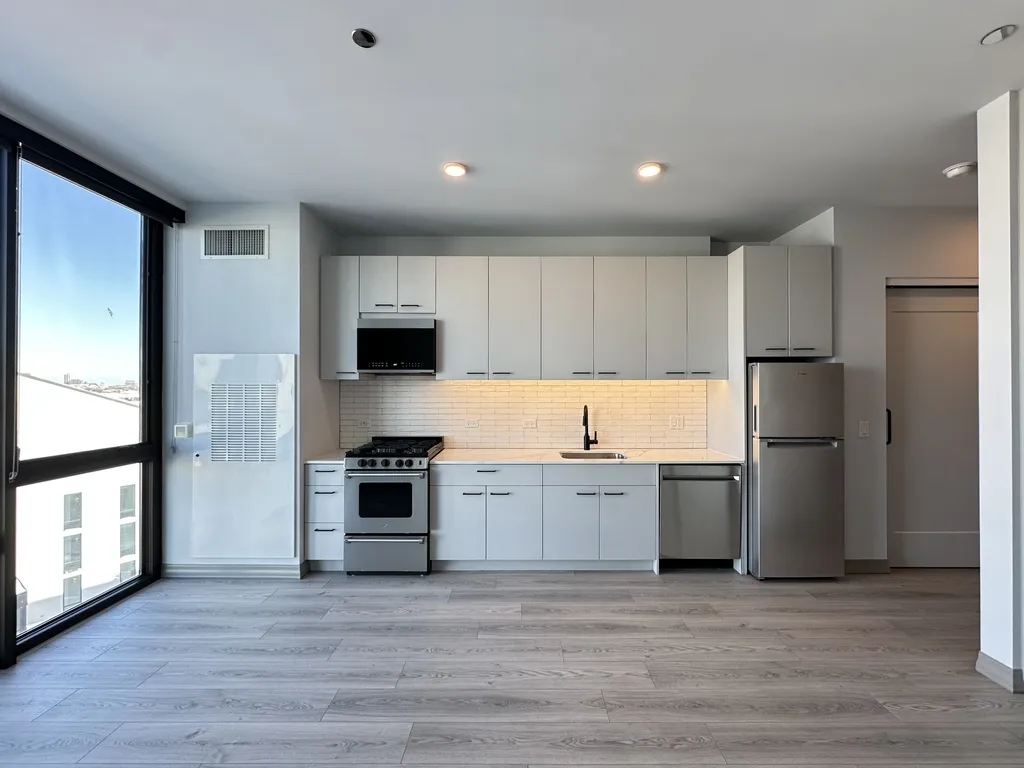 2155 N Elston Ave, ,  60614, USA 60614-unit#710-Chicago-IL