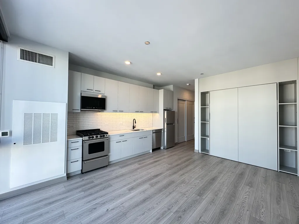 2155 N Elston Ave, ,  60614, USA 60614-unit#710-Chicago-IL