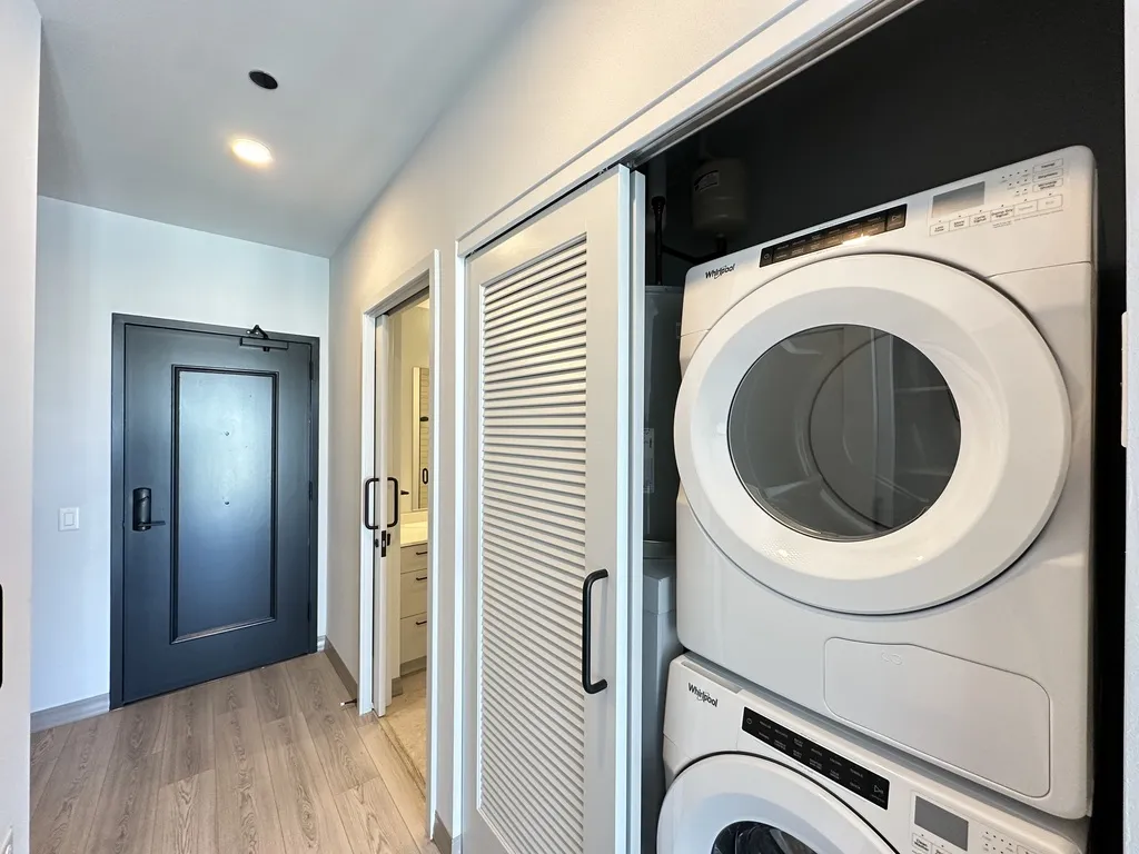 2155 N Elston Ave, ,  60614, USA 60614-unit#710-Chicago-IL