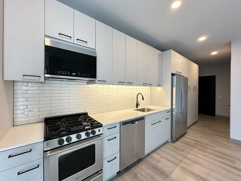 2155 N Elston Ave, ,  60614, USA 60614-unit#652-Chicago-IL