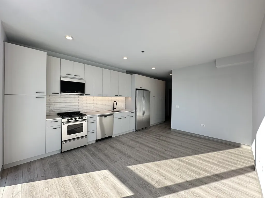 2155 N Elston Ave, ,  60614, USA 60614-unit#652-Chicago-IL