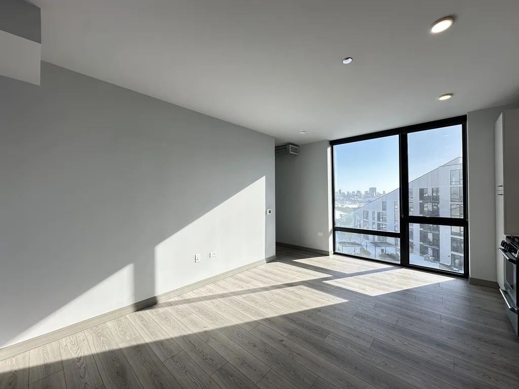 2155 N Elston Ave, ,  60614, USA 60614-unit#652-Chicago-IL