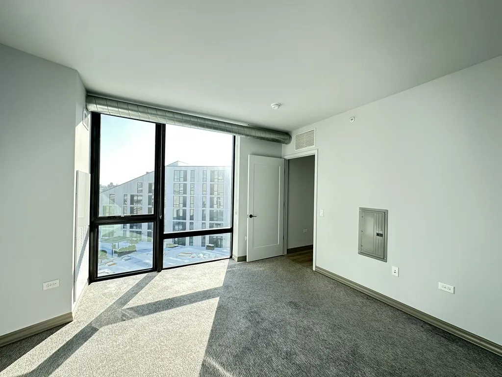 2155 N Elston Ave, ,  60614, USA 60614-unit#652-Chicago-IL