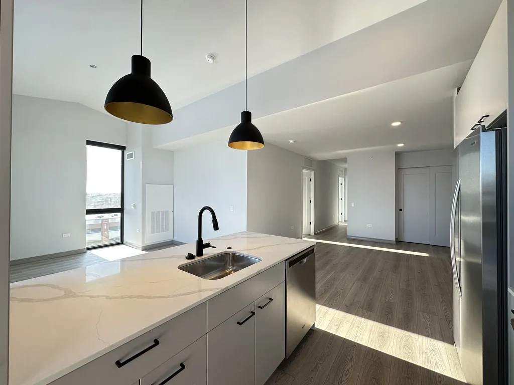 2155 N Elston Ave, ,  60614, USA 60614-unit#525-Chicago-IL