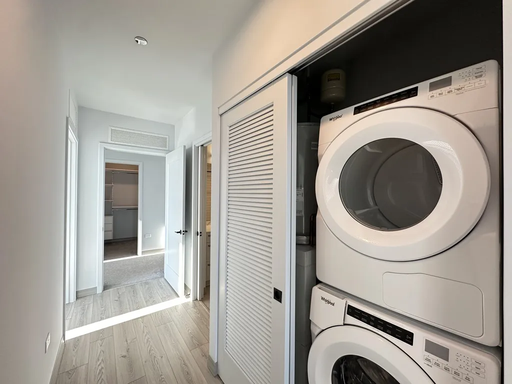 2155 N Elston Ave, ,  60614, USA 60614-unit#525-Chicago-IL