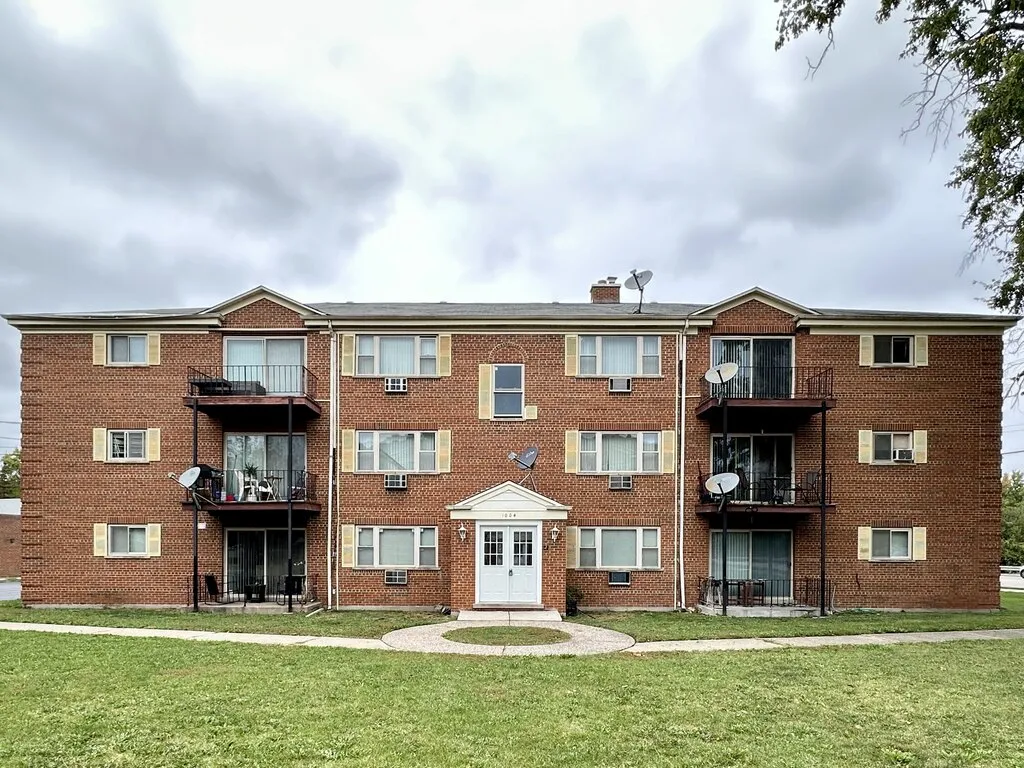 1004 S River Rd, Des Plaines, 60016, USA 60016-unit#102-Chicago-IL