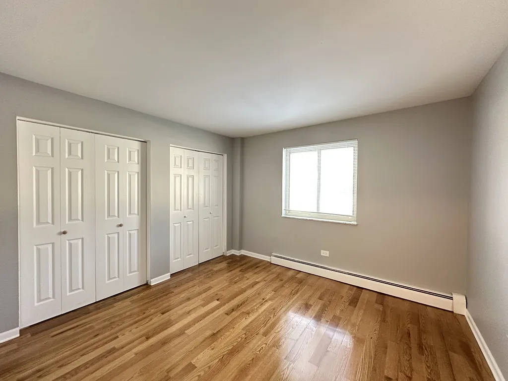 1639 Oakwood Ave, Des Plaines,  60016, USA 60016-unit#102-Chicago-IL