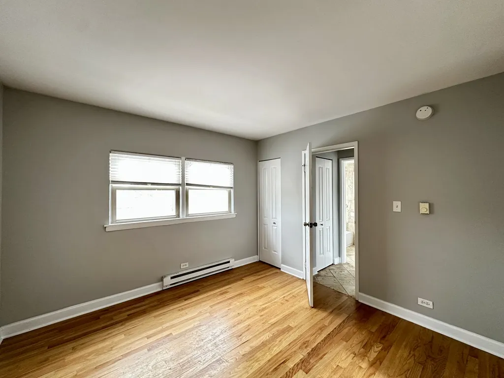 7628 N Milwaukee Ave, Niles, 60714, USA 60714-unit#2A-Chicago-IL