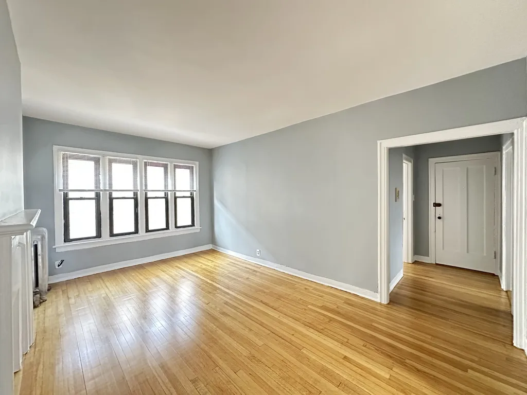 1317 W Estes Ave, ,  60626, USA 60626-unit#4-Chicago-IL