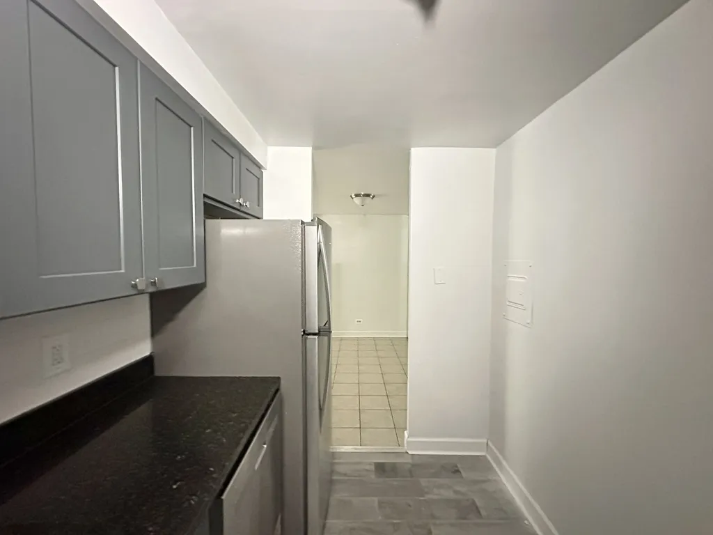 3825 N Pine Grove Ave, ,  60613, USA 60613-unit#103-Chicago-IL