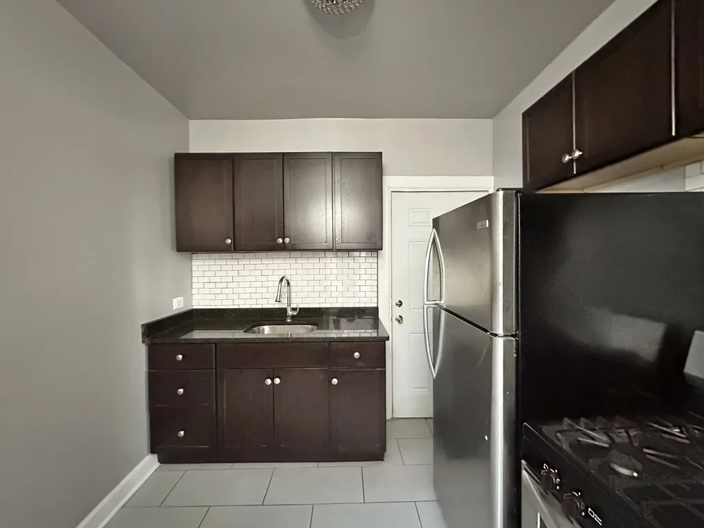 6347 N Magnolia Ave, , 60660, USA 60660-unit#2N-Chicago-IL