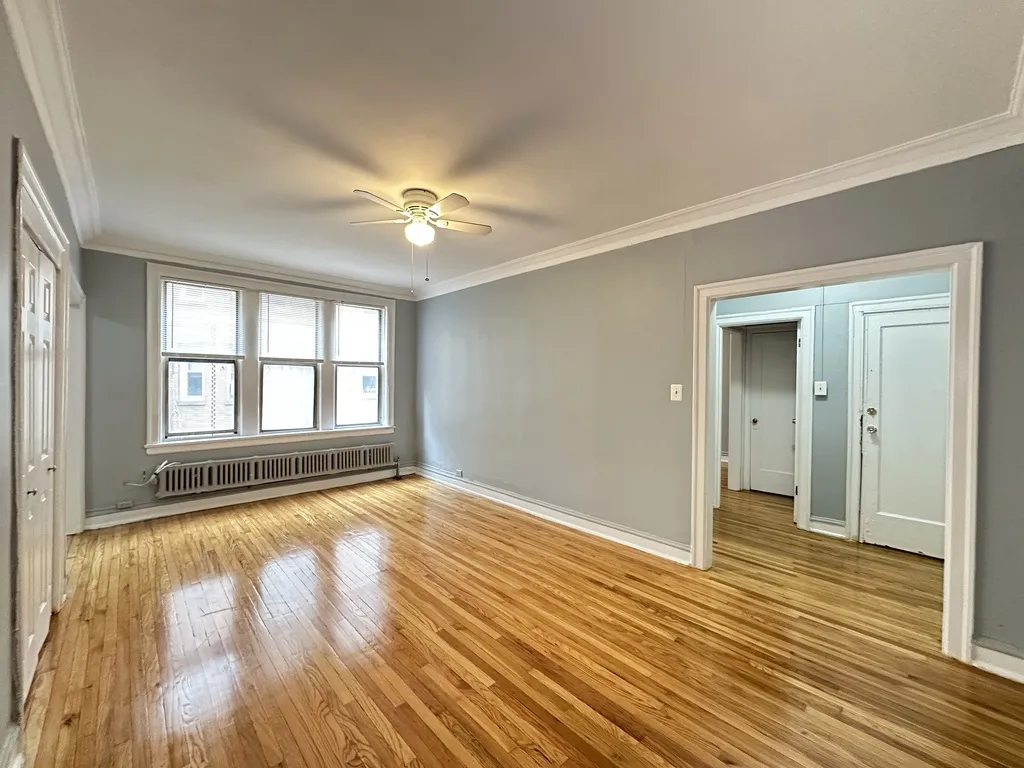 1363 W Estes Ave, ,  60626, USA 60626-unit#1T-Chicago-IL