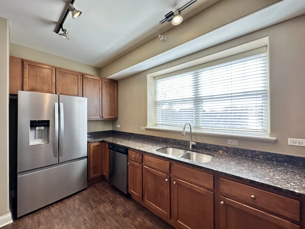 2 Itasca Place, Itasca,  60143, USA 60143-unit#219-Chicago-IL