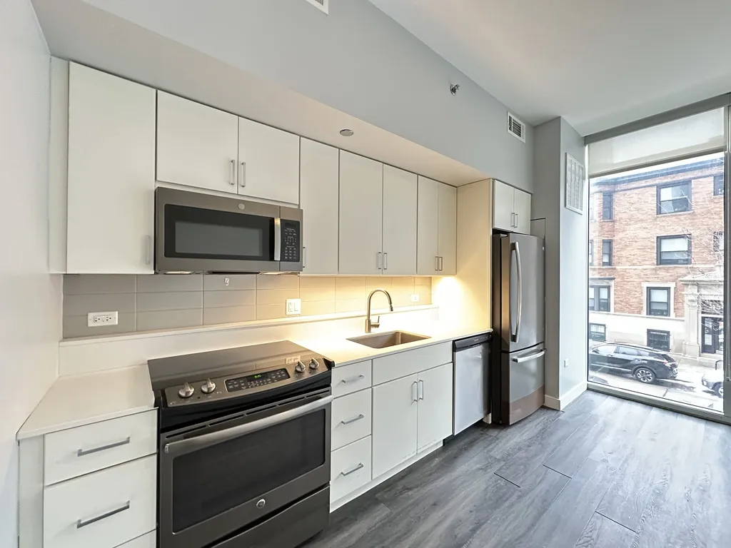 4334 N Hazel St, , 60613, USA 60613-unit#201-Chicago-IL