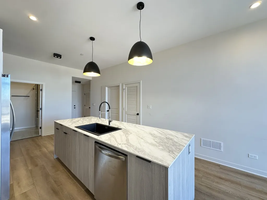 6340 W Belmont Ave, , 60634, USA 60634-unit#403-Chicago-IL