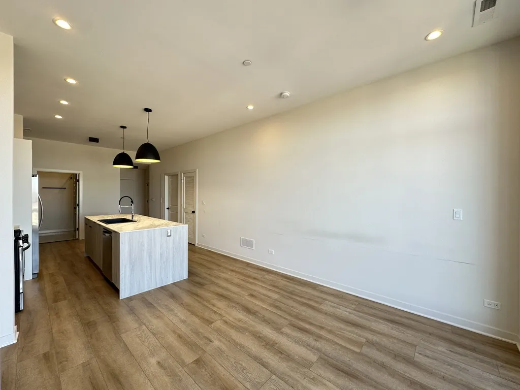 6340 W Belmont Ave, , 60634, USA 60634-unit#403-Chicago-IL