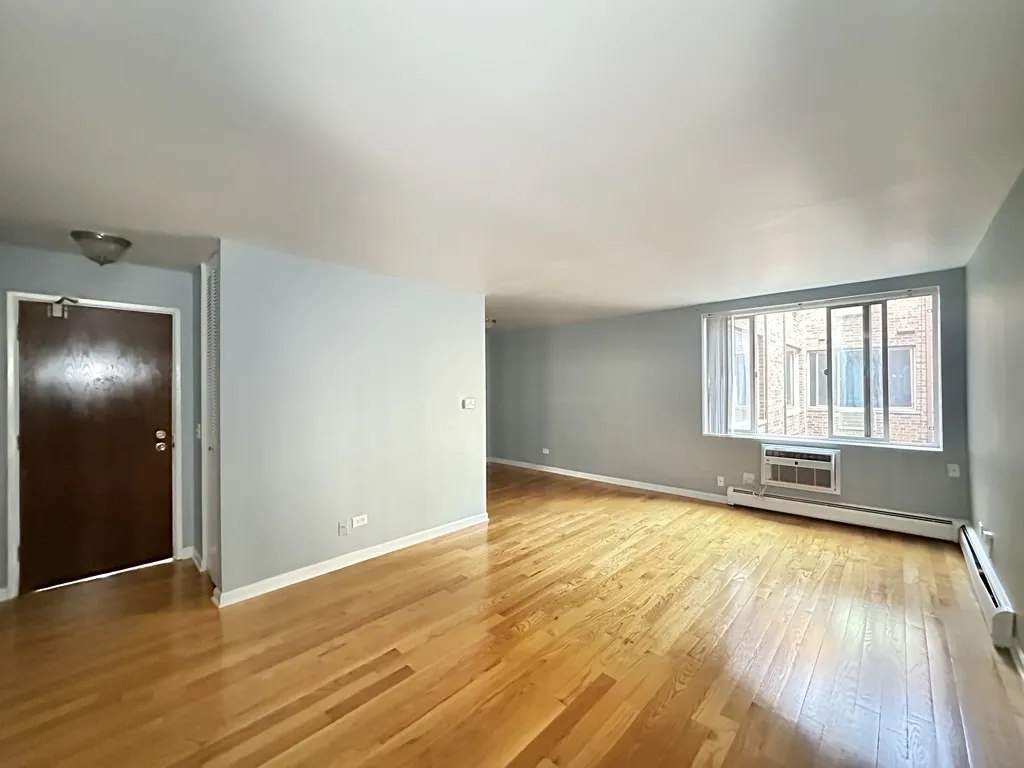 5820 N Sheridan Rd, , 60660, USA 60660-unit#410-Chicago-IL