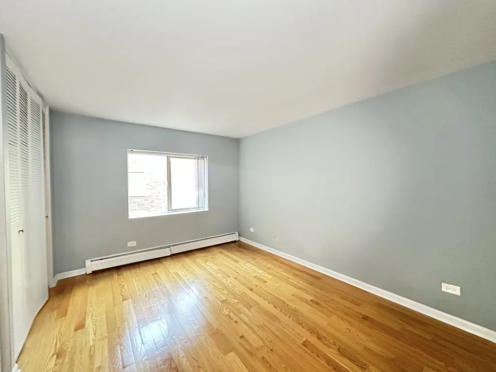 5820 N Sheridan Rd, , 60660, USA 60660-unit#410-Chicago-IL