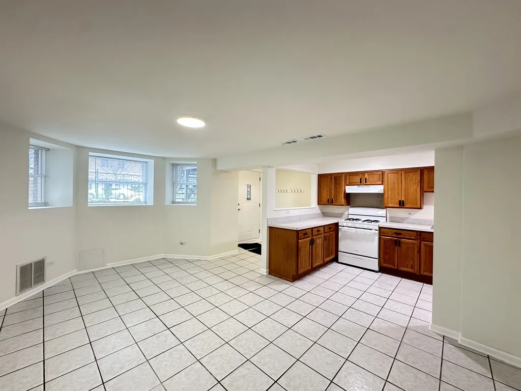 5804 N Broadway, , 60660, USA 60660-unit#GF-Chicago-IL