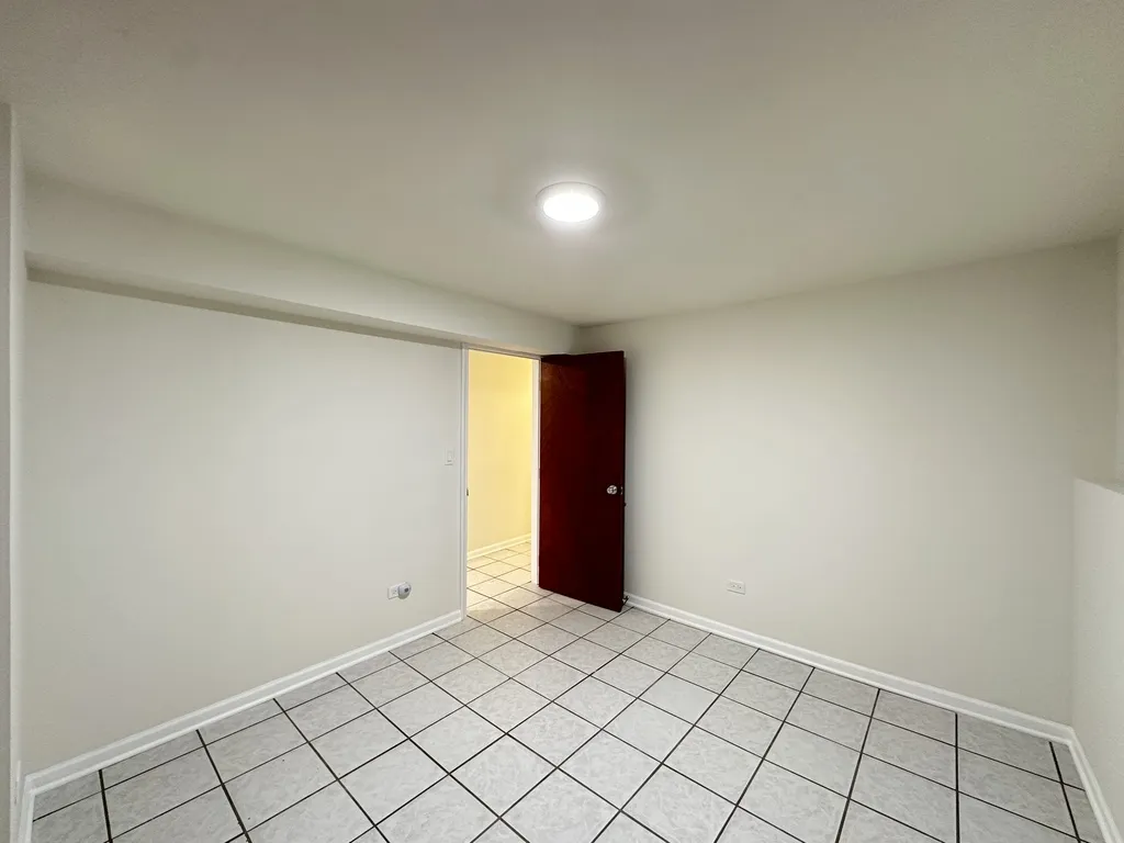 5804 N Broadway, , 60660, USA 60660-unit#GF-Chicago-IL