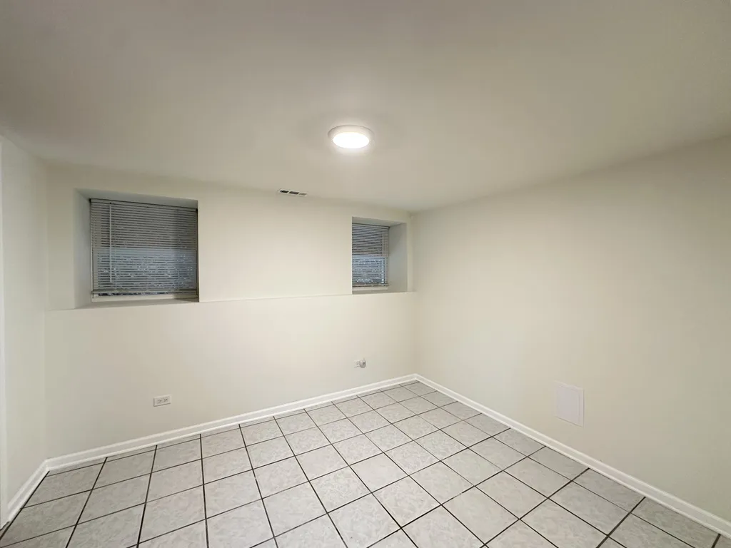 5804 N Broadway, , 60660, USA 60660-unit#GF-Chicago-IL