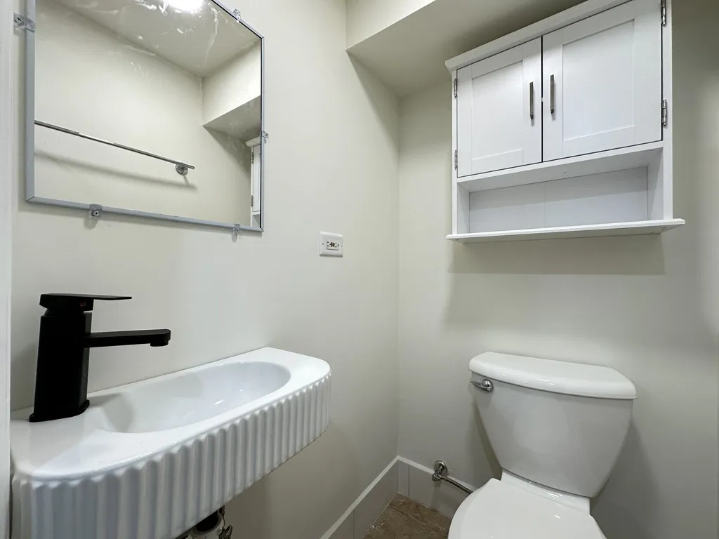 5804 N Broadway, , 60660, USA 60660-unit#GF-Chicago-IL