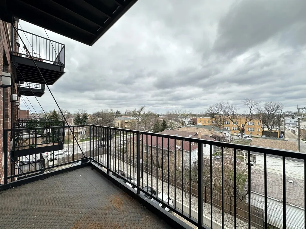 3207 N Narragansett Ave, ,  60634, USA 60634-unit#301-Chicago-IL