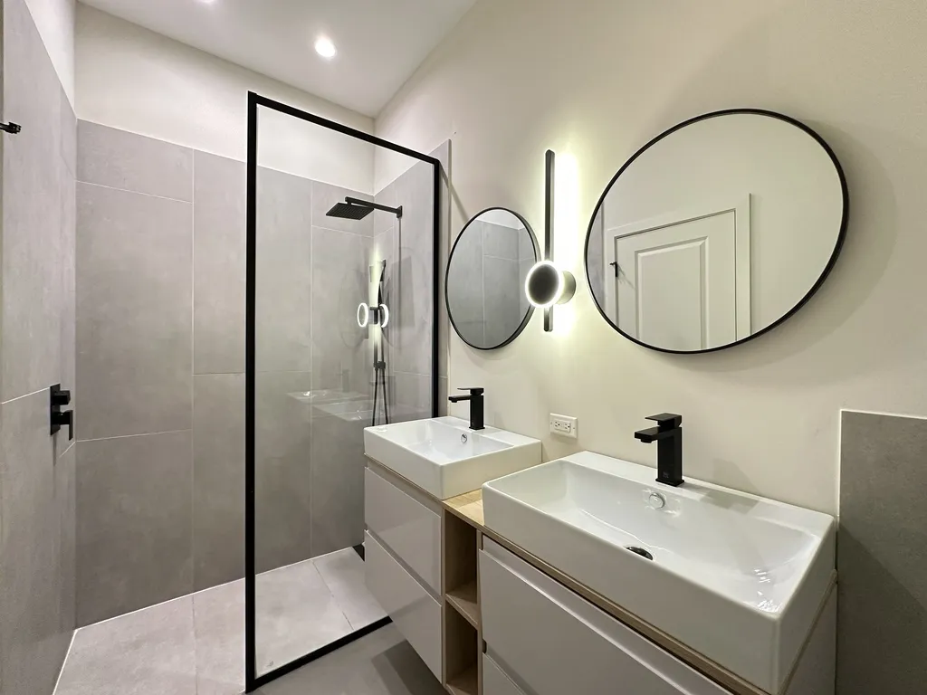 3207 N Narragansett Ave, ,  60634, USA 60634-unit#301-Chicago-IL