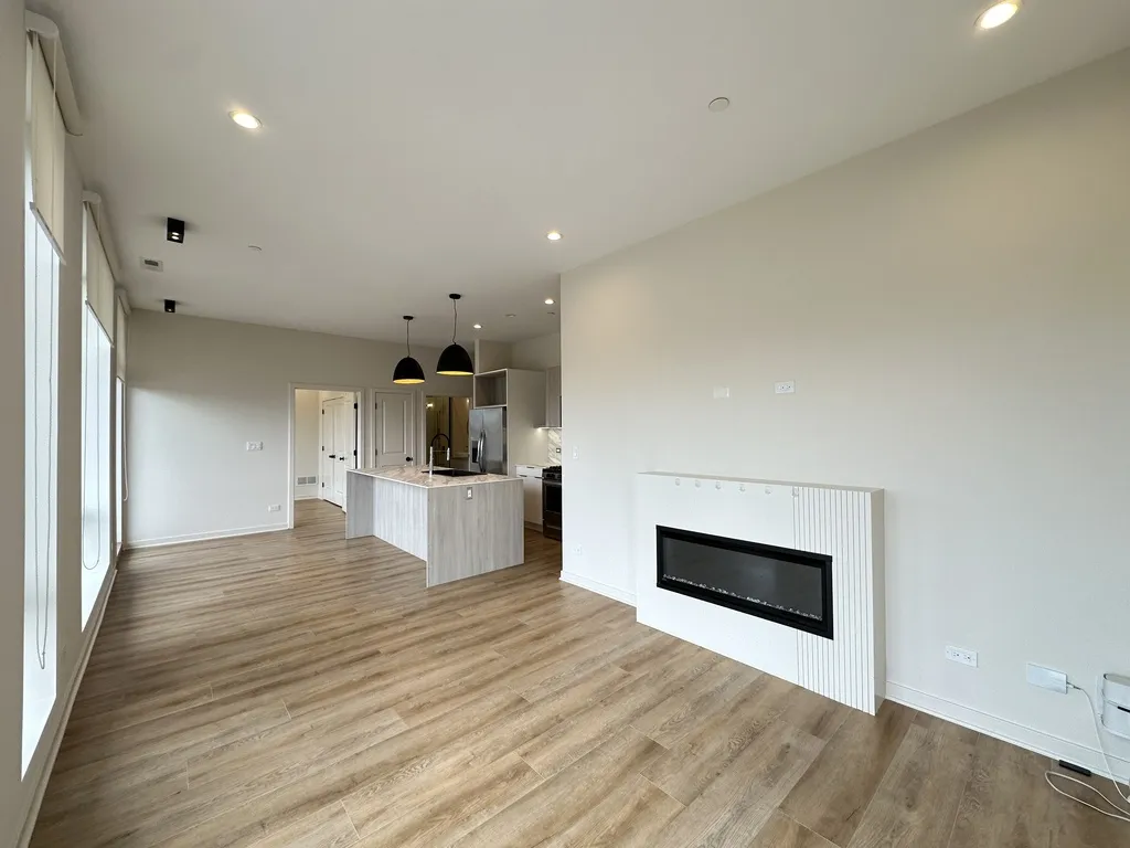 6340 W Belmont Ave, , 60634, USA 60634-unit#301-Chicago-IL