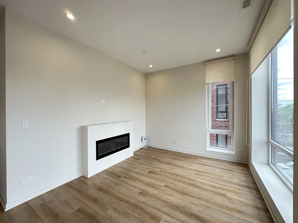 6340 W Belmont Ave, , 60634, USA 60634-unit#301-Chicago-IL