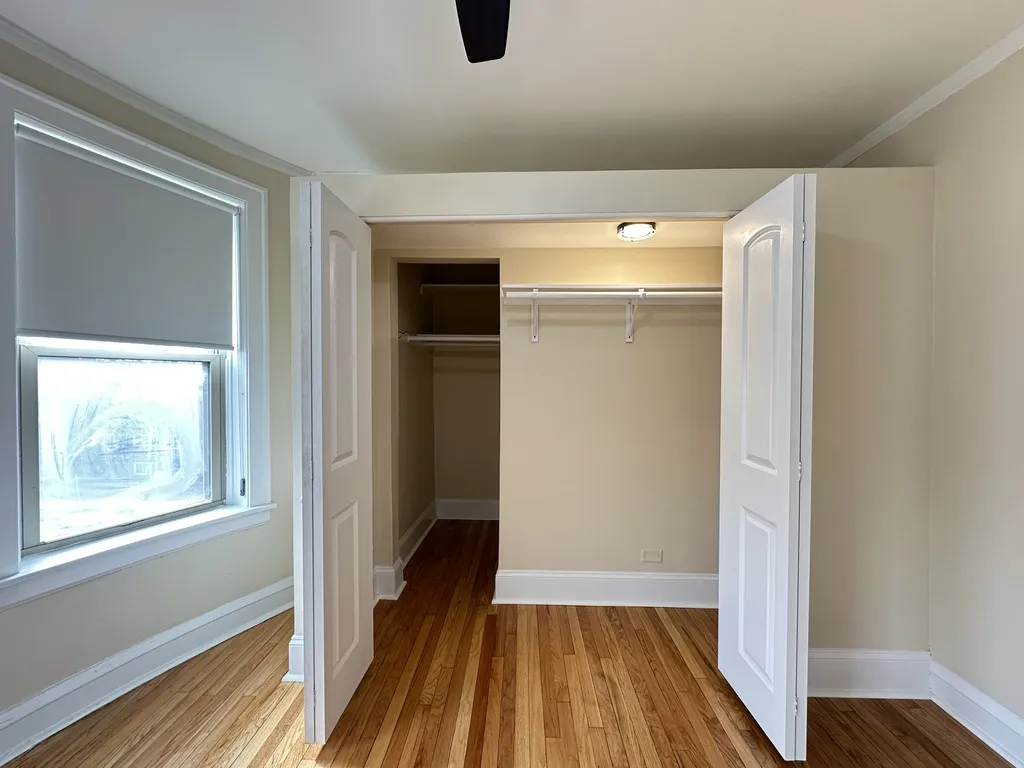 324 S Maple Ave, Oak Park,  60302, USA 60302-unit#3A-Chicago-IL