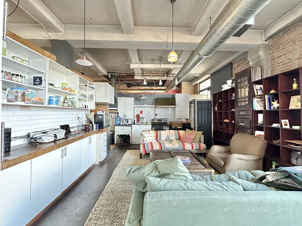 3144 W Carroll Ave, ,  60612, USA 60612-unit#2H-Chicago-IL