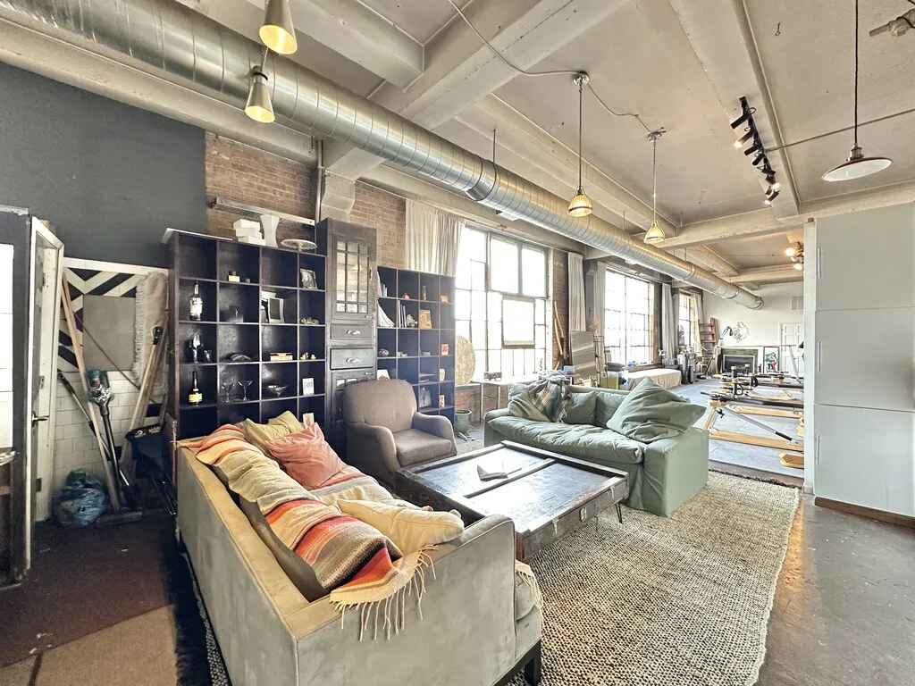3144 W Carroll Ave, , 60612, USA 60612-unit#2H-Chicago-IL