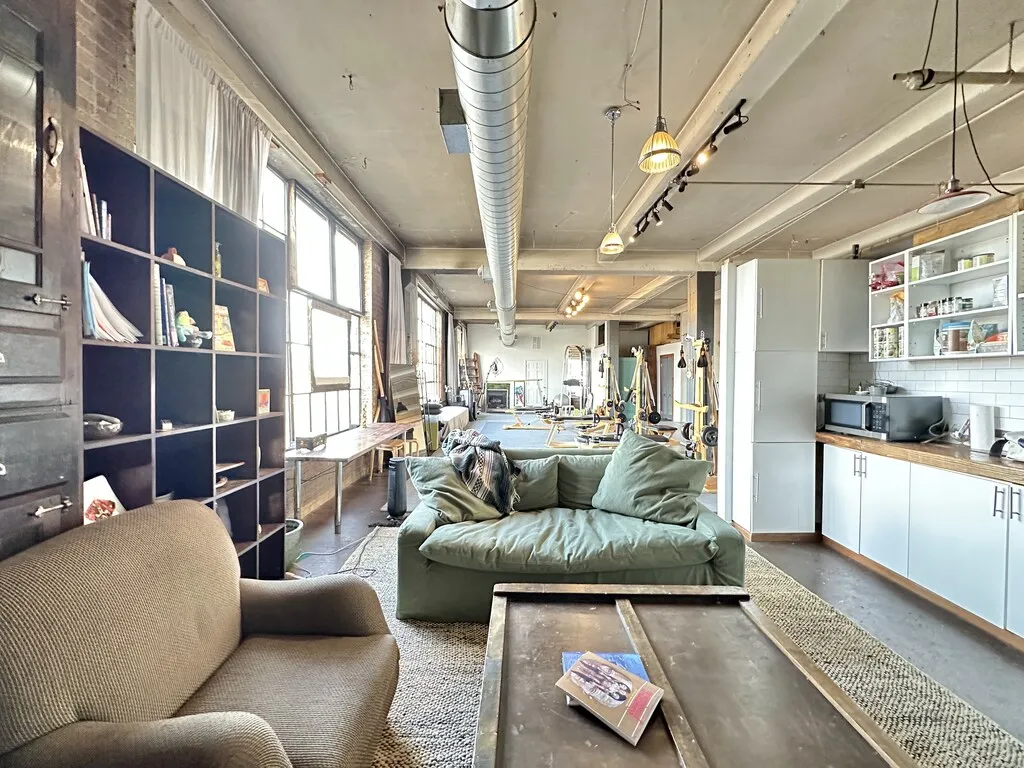 3144 W Carroll Ave, , 60612, USA 60612-unit#2H-Chicago-IL