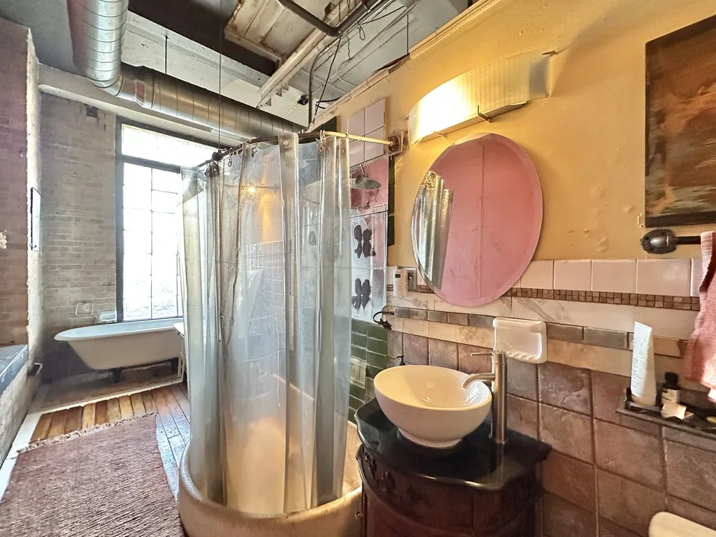 3144 W Carroll Ave, , 60612, USA 60612-unit#2H-Chicago-IL