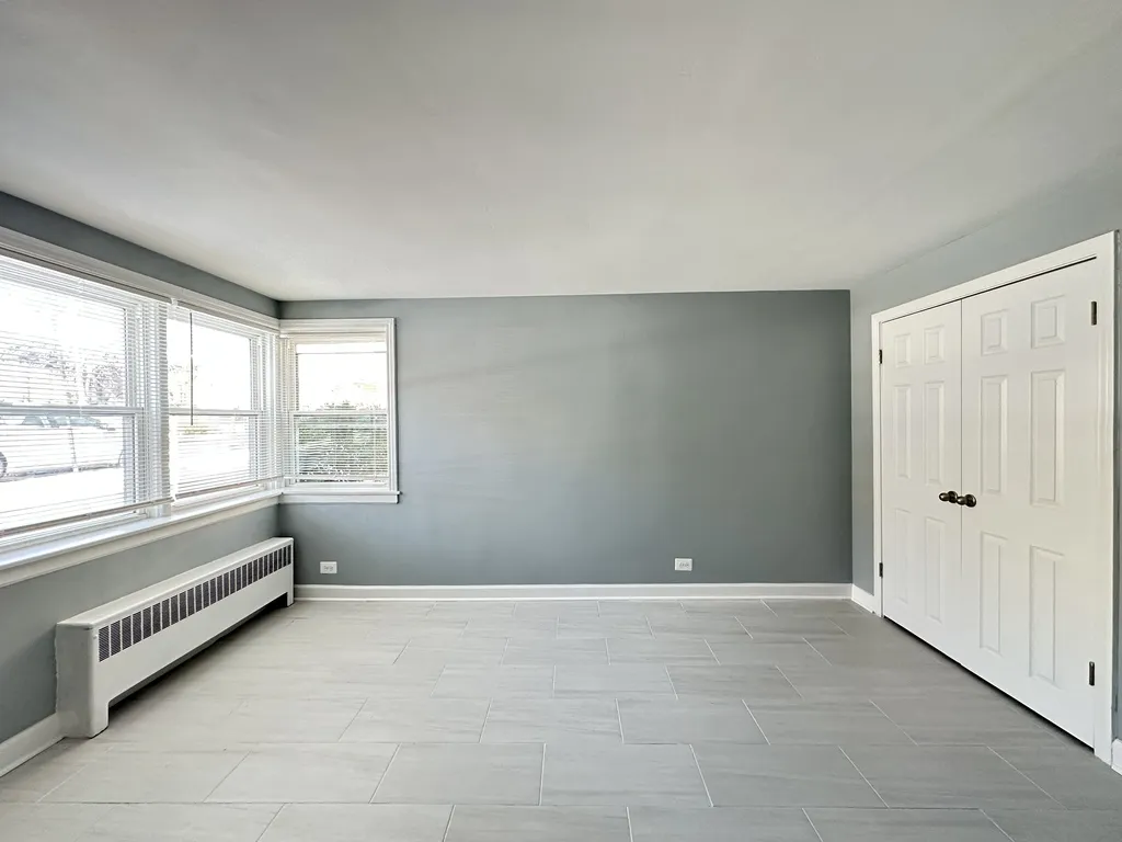 6715 N California Ave, ,  60645, USA 60645-unit#GN-Chicago-IL