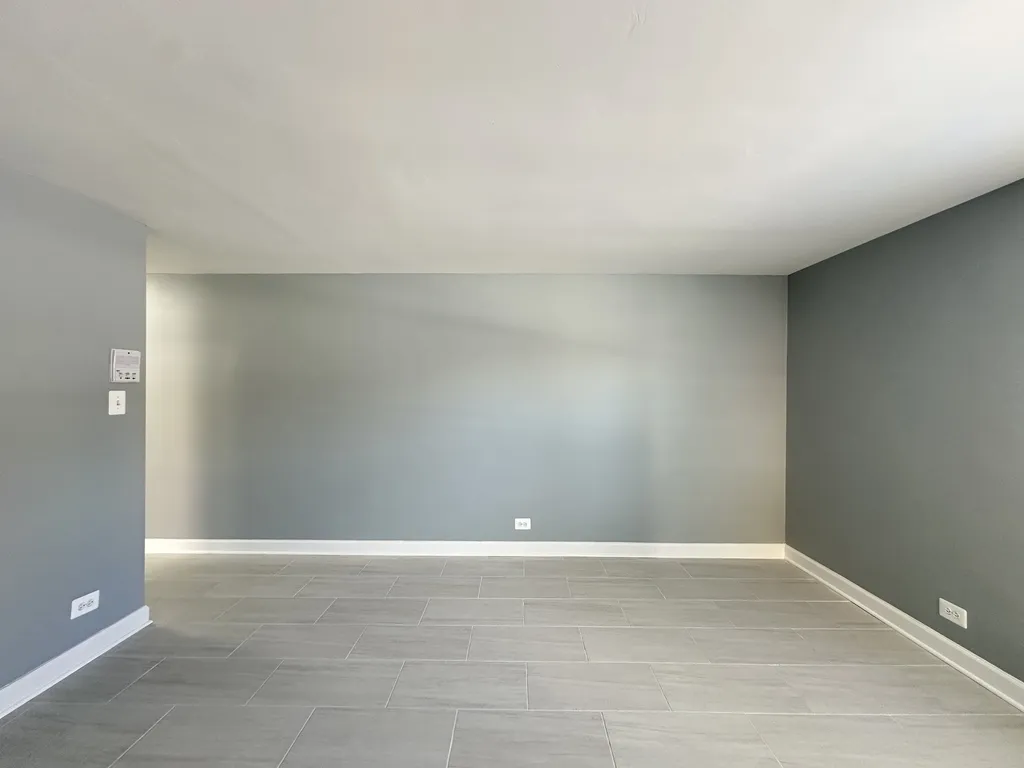 6715 N California Ave, ,  60645, USA 60645-unit#GN-Chicago-IL