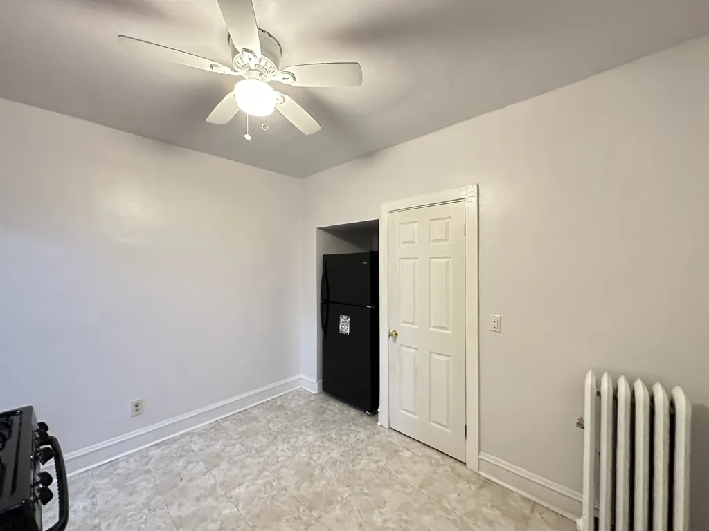 415 E 80th St, ,  60619, USA 60619-unit#1-Chicago-IL