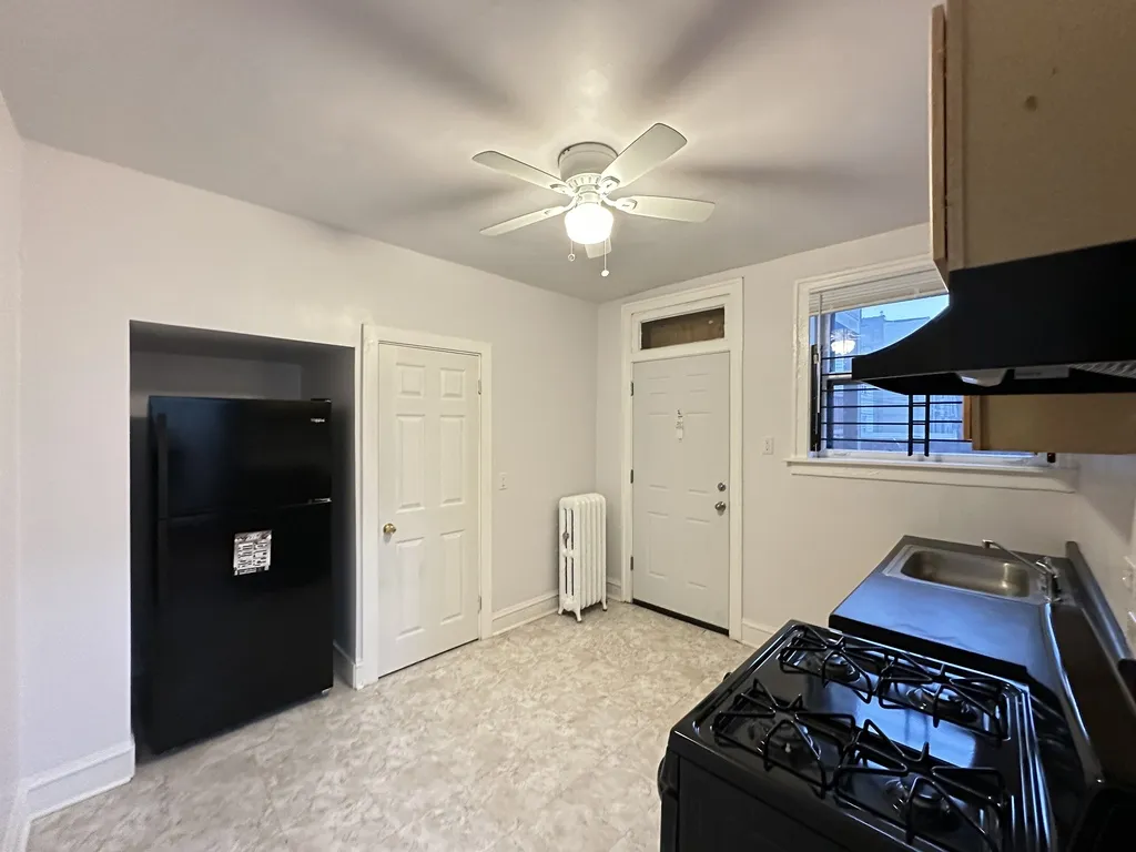 415 E 80th St, ,  60619, USA 60619-unit#1-Chicago-IL