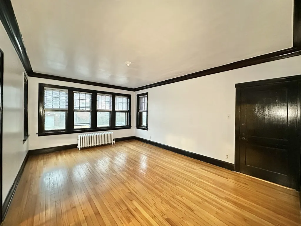 415 E 80th St, ,  60619, USA 60619-unit#1-Chicago-IL