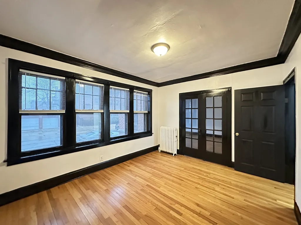 415 E 80th St, ,  60619, USA 60619-unit#1-Chicago-IL