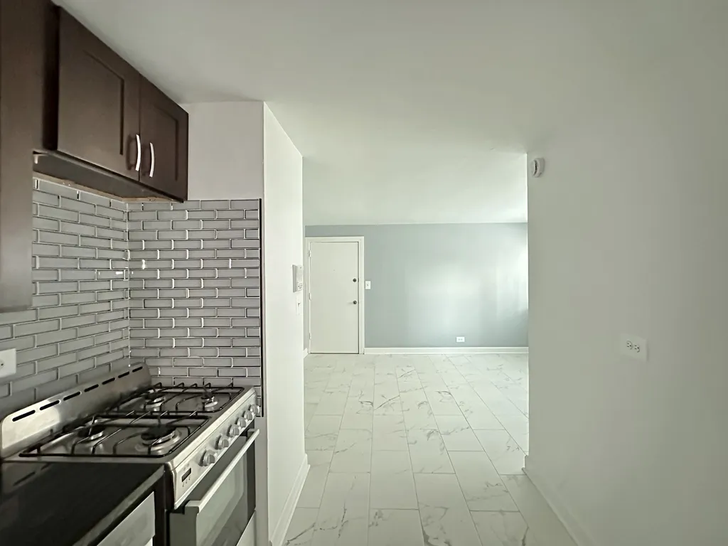 6709 N California Ave, ,  60645, USA 60645-unit#GS-Chicago-IL