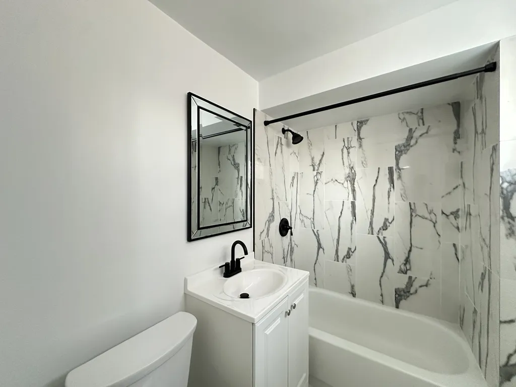6709 N California Ave, ,  60645, USA 60645-unit#GS-Chicago-IL