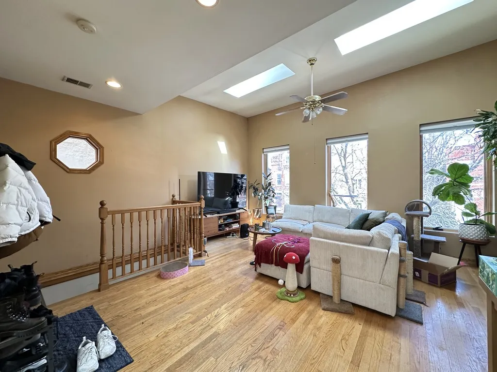 1426 N Bosworth Ave, ,  60642, USA 60642-unit#2-Chicago-IL
