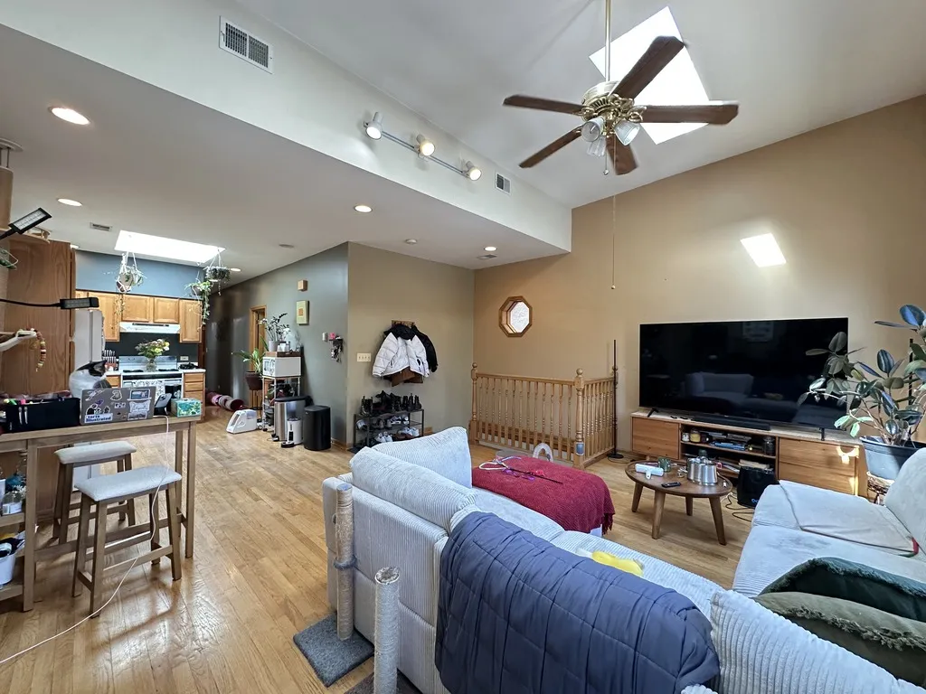 1426 N Bosworth Ave, ,  60642, USA 60642-unit#2-Chicago-IL