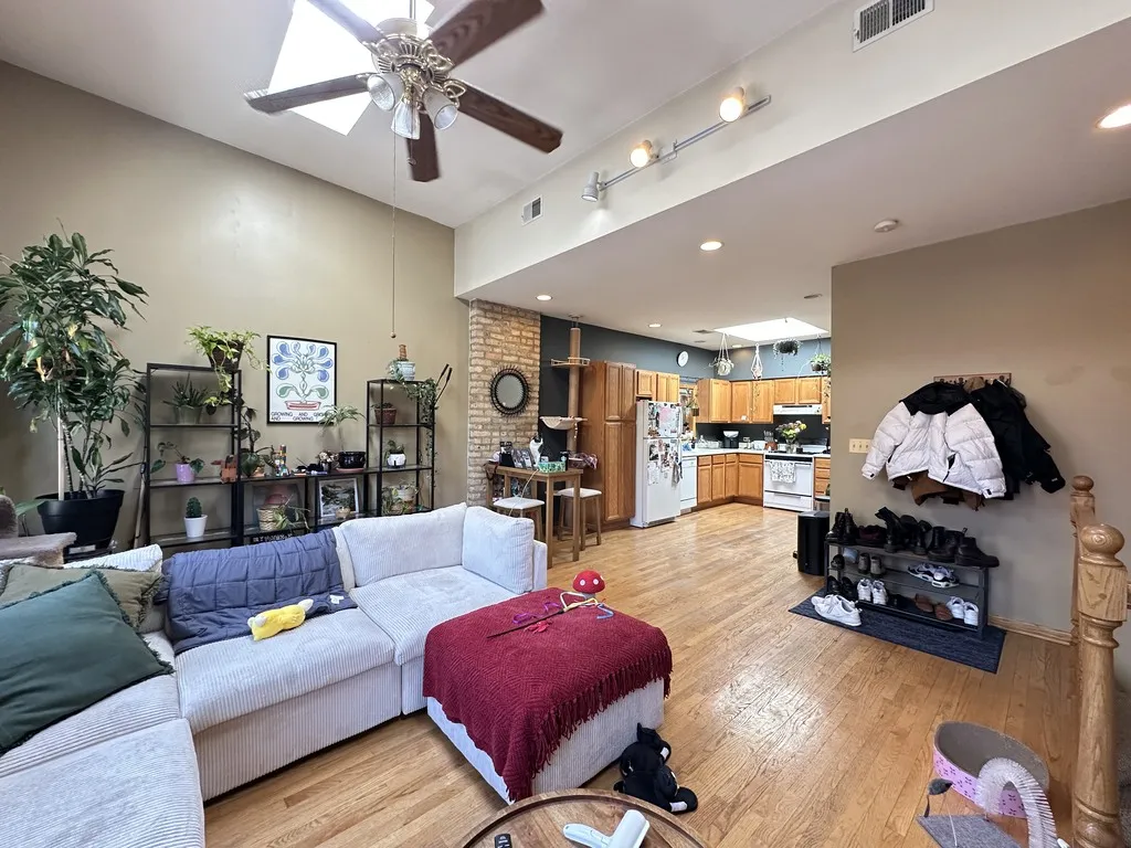 1426 N Bosworth Ave, ,  60642, USA 60642-unit#2-Chicago-IL