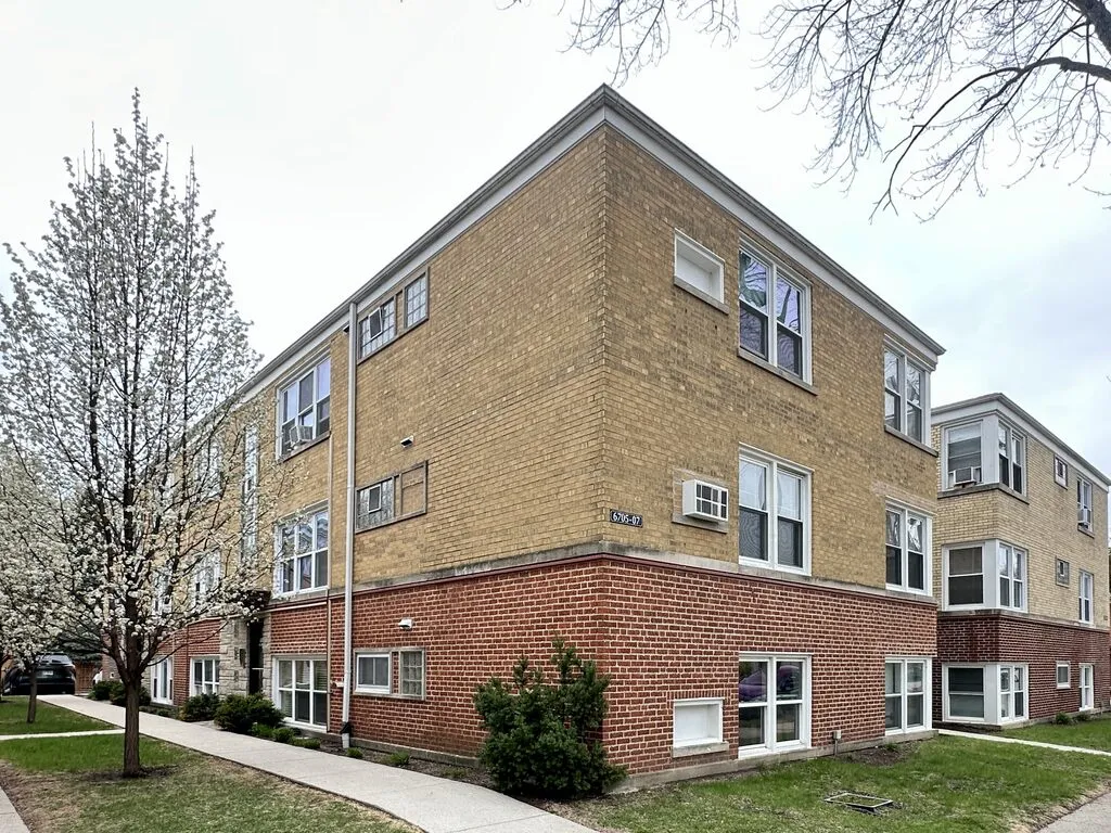 6707 N California Ave, , 60645, USA 60645-unit#GW-Chicago-IL