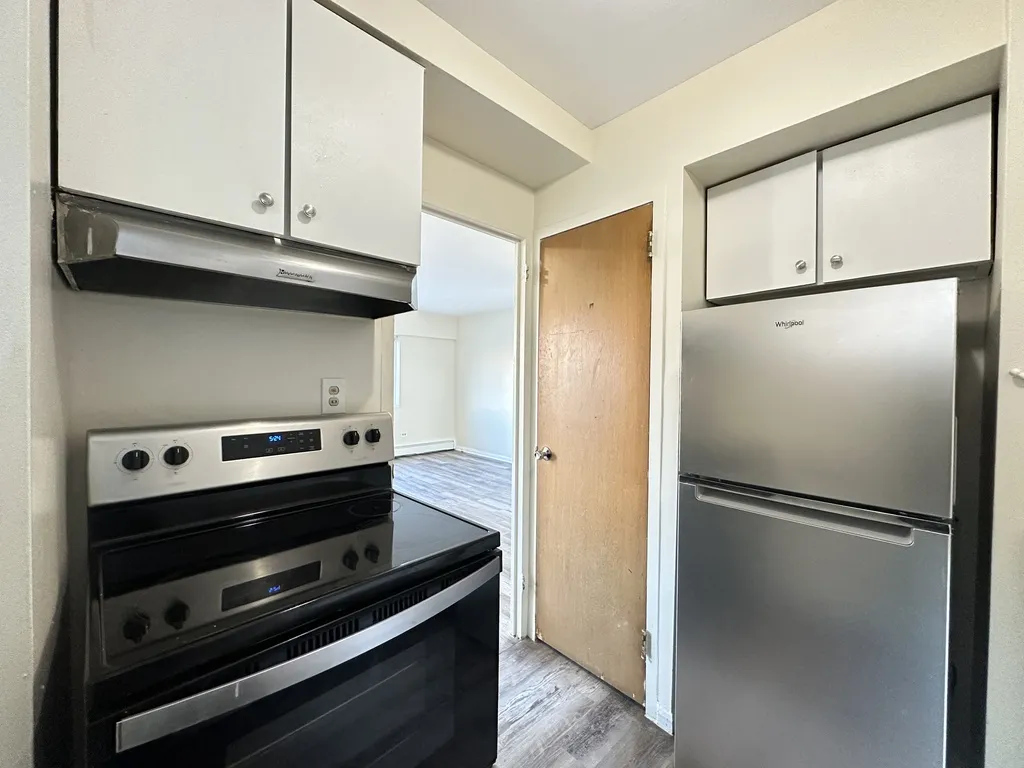 1400 Ave, Evanston, 60201, USA 60201-unit#208-Chicago-IL